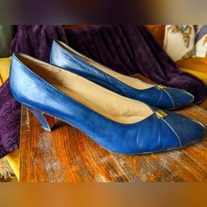 Retro 70's Ferragamo Pumps